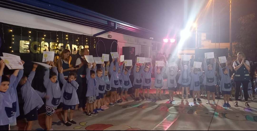 Promoción del Jardín de Infantes Nº 225