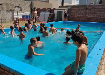 Con cupo lleno arrancó el «Verano Activo» en club Centenario