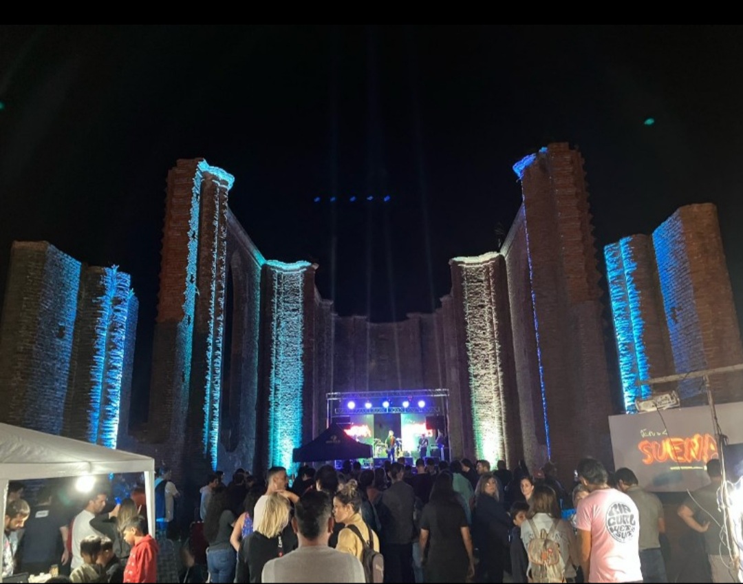 Y GALVEZ SONÓ! A PURO ROCK