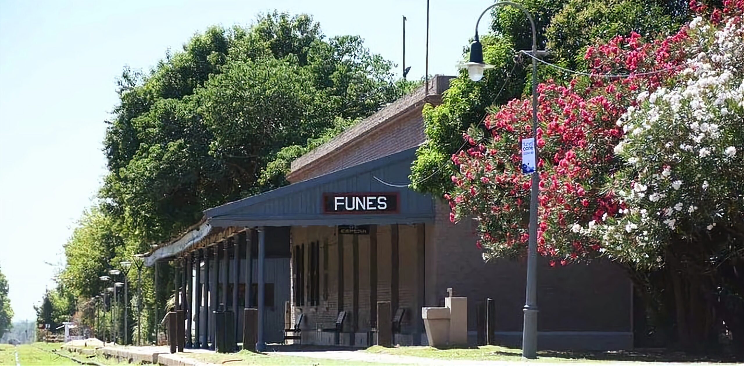 FUNES HOGAR DE CAMPEONES: COMO ES EL LUGAR AL QUE VOLVIÓ DI MARIA Y RECIBE A MESSI TODOS LOS AÑOS