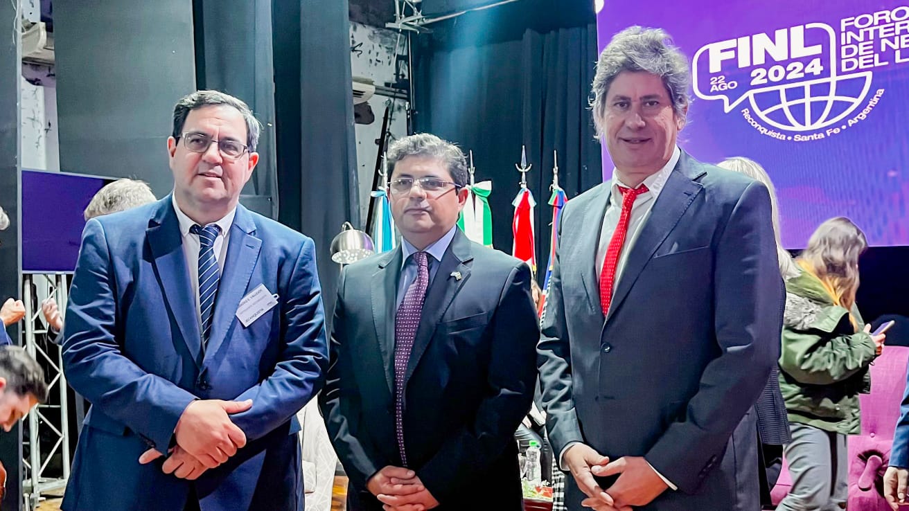 Funes presente en el Foro Internacional de Negocios del Litoral