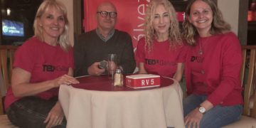 EFECTO DOMINÓ: MIRÁ EL NUEVO PROGRAMA. Todo sobre charlas TEDx y «Cochón» Grassi, empresario gastronómico