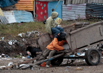 La pobreza alcanzó el 52,9% en Argentina: mirá el porcentaje en Santa Fe