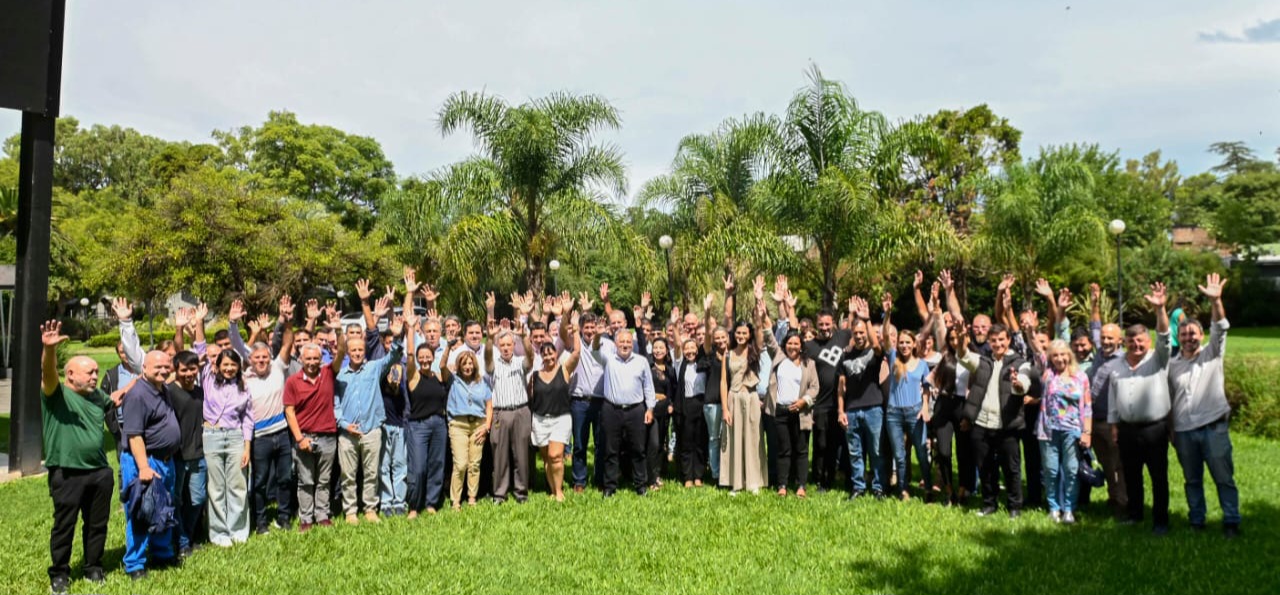 Lewandowski: «Tenemos que seguir creciendo para mostrar que Santa Fe tiene una alternativa distinta y con la gente»