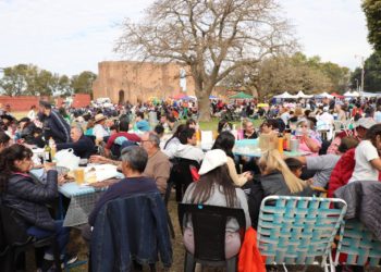 GÁLVEZ VIVIÓ UNA JORNADA A PURO FUEGO Y TRADICIÓN