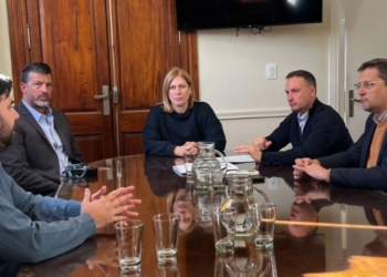 Scaglia y Enrico destacaron la puesta en marcha de la limpieza del Canal Los Llanos en Gálvez