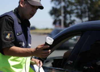 Operativo Verano: qué documentación exigen los controles provinciales en rutas durante las fiestas y las vacaciones