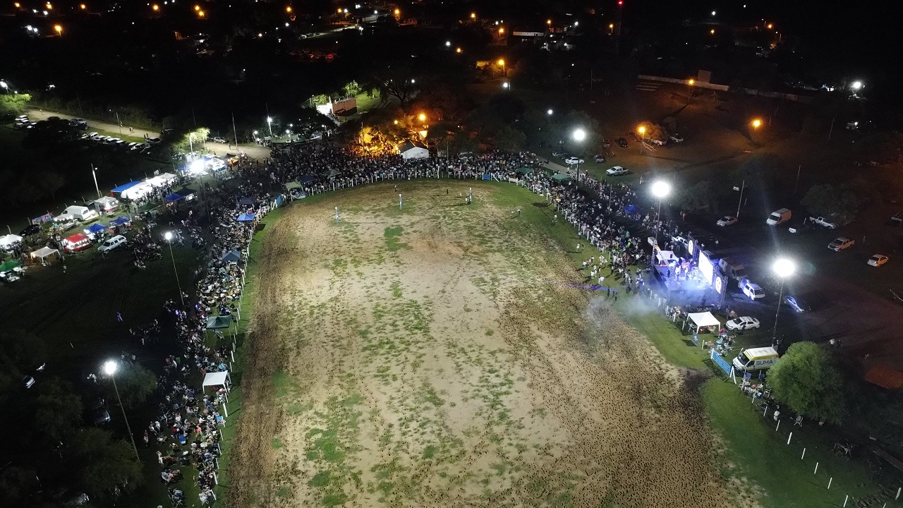 PUERTO GABOTO VIVIÓ CON ÉXITO LA 26° EDICIÓN DEL FESTIVAL DE JINETEADA Y FOLCLORE