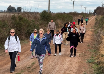 Gran participación en la primera Caminata Rural «Pies sobre la Tierra» en Gálvez