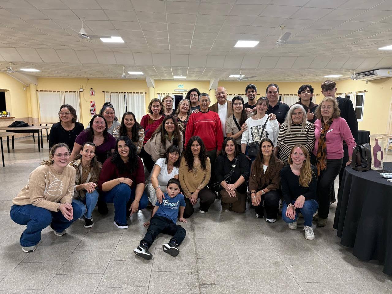 Gran éxito de la Tarde de Té Solidaria a beneficio del Comedor Santa Margarita